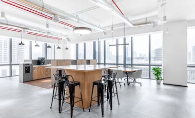 Regus - The Energy Building (Kantor Pribadi 3 Orang)