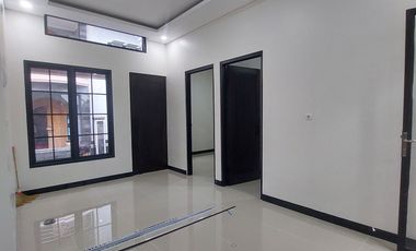 Rumah Baru Cantik Kekinan Perumahan di Palur Ngringo Jaten  Dekat UNS