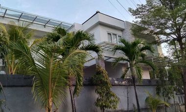 JUAL RUMAH MODERN DI SUNSET ROAD KUTA