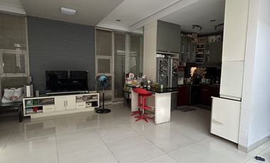 Turun harga Open Space modern Spacious House di Kavling Polri