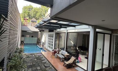 Turun harga Open Space modern Spacious House di Kavling Polri