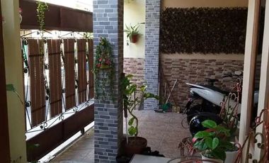 Rumah bagus nyaman colomadu semi furnih