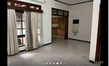 Sewa Rumah 1lt Cocok kantor Jl. Bacang Gandaria Kebayoran Jaksel