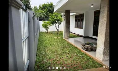 Sewa Rumah 1lt Cocok kantor Jl. Bacang Gandaria Kebayoran Jaksel