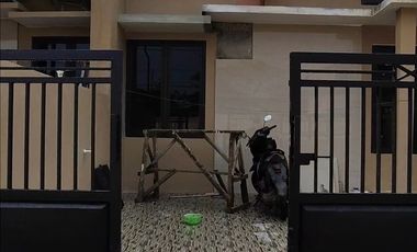 Unit Terbatas, Rumah Luas 5x20m Row Jalan 8m Di Wage Aloha, Bangah SDA
