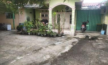 Rumah Kost  dekat Presiden University Bekasi