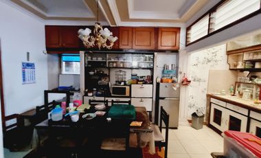 Rumah Nyaman 1.5 Lt Lokasi Premium Manahan Solo Kota