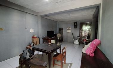 Rumah Nyaman 1.5 Lt Lokasi Premium Manahan Solo Kota