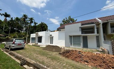 DIJUAL RUMAH SIAP HUNI JALAN SERUNI POLIGON LAMA PALEMBANG