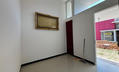 DIJUAL RUMAH SIAP HUNI JALAN SERUNI POLIGON LAMA PALEMBANG