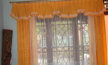 Rumah pajang laweyan luas dijual cepat jalan lebar aspal simpangan