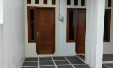 Rumah  baru modern minimalis dekat hotel Surya Yudha, Samsat, Menara Pandang, pusat kota Purwokerto