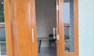 Rumah  baru modern minimalis dekat hotel Surya Yudha, Samsat, Menara Pandang, pusat kota Purwokerto