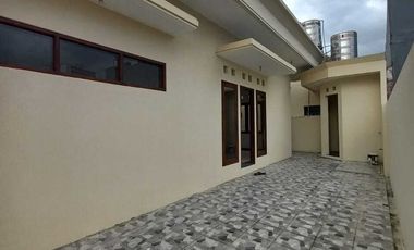 Dijual Dan Disewa Rumah Jl. Kelengan Tengah - Semarang