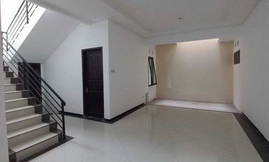 Dijual Dan Disewa Rumah Jl. Kelengan Tengah - Semarang