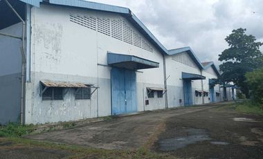 Pabrik ex garmen bordir pinggir jalan raya karawang timur