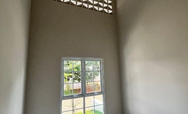 Rumah dan lahan kosong dekat gerbang tol Legok Tangerang Banten