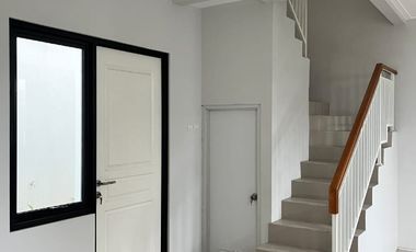 Rumah dan lahan kosong dekat gerbang tol Legok Tangerang Banten