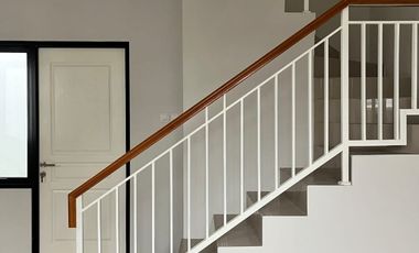 Rumah dan lahan kosong dekat gerbang tol Legok Tangerang Banten