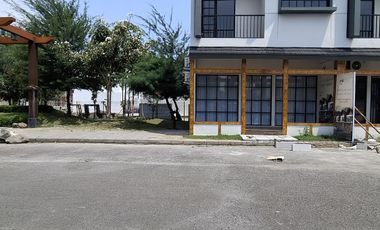 Rumah Candi Sidoarjo 3lantai DP 0% Konsep Jepang Di Shoji Land