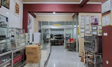 Dijual Rumah Usaha, Rumah di Jalan Cimanuk, Daerah Ciliwung, Blimbing Malang