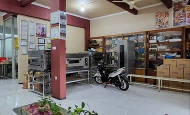 Dijual Rumah Usaha, Rumah di Jalan Cimanuk, Daerah Ciliwung, Blimbing Malang