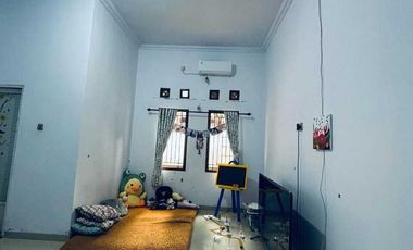 Jual Rumah Hook Tingkat Tanah 159m2 Siap Huni Di Kompleks Perjuangan