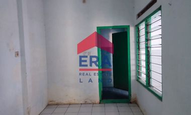 Dijual Rumah di Jalan Pondok Mentari Pasuruan