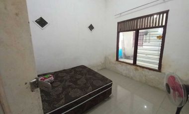 DIJUAL RUMAH JALAN MAY ZEN DEKAT PT PUSRI PALEMBANG
