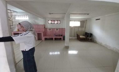 DIJUAL RUMAH JALAN MAY ZEN DEKAT PT PUSRI PALEMBANG