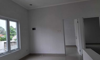 Dijual murah rumah baru 2 Lt  Nusa Indah Residance Tanah Baru Bogor Utara