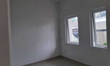 Dijual murah rumah baru 2 Lt  Nusa Indah Residance Tanah Baru Bogor Utara
