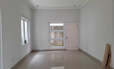 Dijual murah rumah baru 2 Lt  Nusa Indah Residance Tanah Baru Bogor Utara