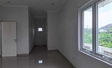 Dijual murah rumah baru 2 Lt  Nusa Indah Residance Tanah Baru Bogor Utara