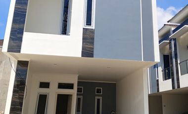 Dijual Rumah Baru Minimalis Modern 2 Lt di Pisangan Baru Utara Jakarta