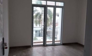 DiJual Rumah Mewah Minimalis Modern 2 lantai di Jl Cempaka Putih Barat