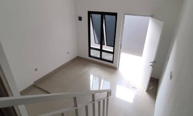 Dijual Rumah Baru Minimalis Modern 2lt di Gunung Sahari Utara Jakarta