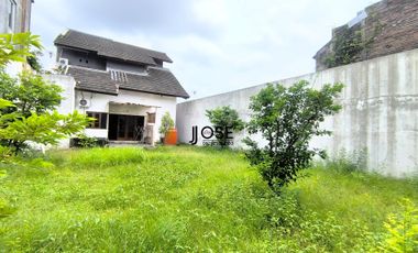Rumah Luas Bagus 2 lt di Sumber dekat Jalan Raya Manahan Solo Kota