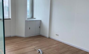 Disewakan office di GKM Tower