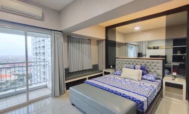 Tanglin GiLa studio EXTRA JUMBO 40JTan NO orchard anderson benson PBG