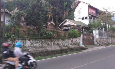 Dijual murah Rumah di Jalan. Raya Lembang