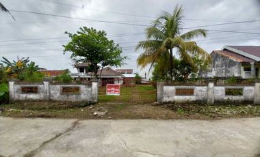 RUMAH HALAMAN LUAS DEKAT PUSRI PALEMBANG – Cocok Untuk Pensiunan!