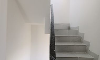 Disewakan Rumah type Lavender Golf Island Pantai Indah Kapuk