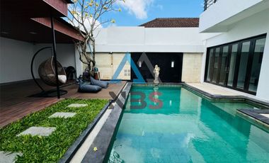 FOR SALE VILLA GANGUNAN LUAS DI KEROBOKAN BADUNG DEKAT SEMINYAK