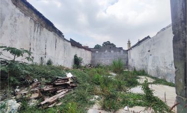 Dijual Bangunan Hitung Tanah Bekas Gudang di Pasar Padalarang