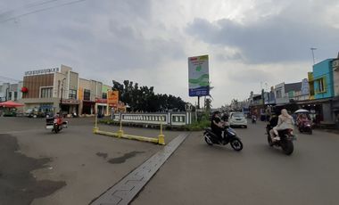 Untung besar bonus rumah mewah dgn kolam renang di Dukuh Zamrud Bekasi