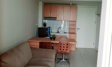 Jual Rugi, Apart springlake SMRC, 2BR, lantai rendah, furnish, Bekasi