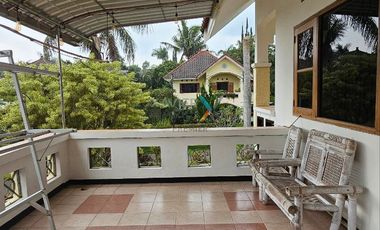 Dijual dan Disewakan Rumah Villa Full Furnish + Pool di Perum Villa Kusuma Estate, Jl. Abdul Gani Atas, Batu Malang