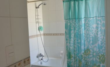 Vendo Gran Casa Corporativa en Lomas Huasi