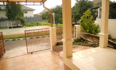 Disewakan Rumah di Taman Laguna Cibubur